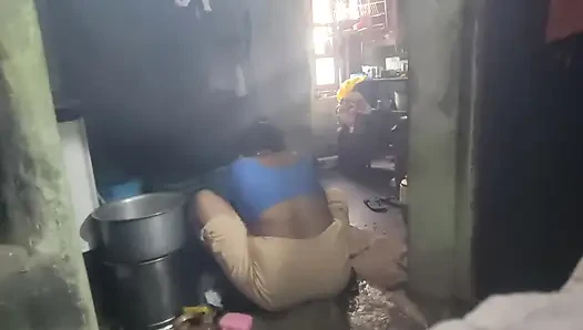 Hot women in bathroom show his body