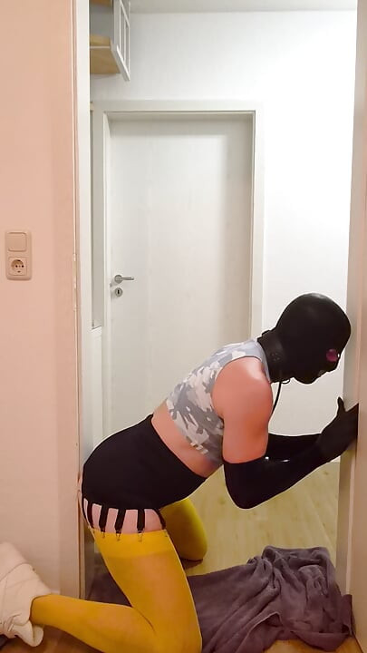 )0s Style outfit and anal dildo fuck