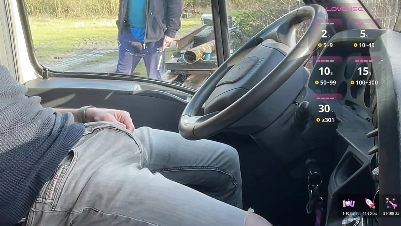 回到休息站 - 另一次激烈的卡车遭遇