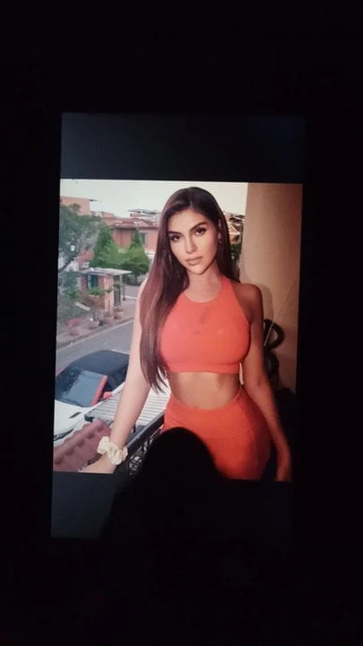 Nicol Savage Cum Tribute 01