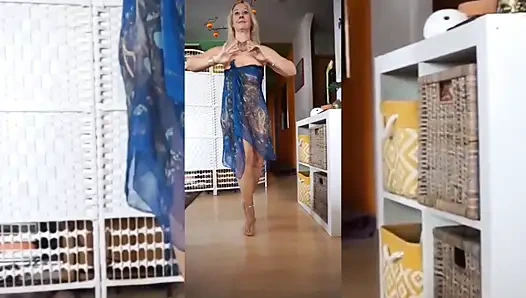 Amateur Blonde Wife Enjoys Sex