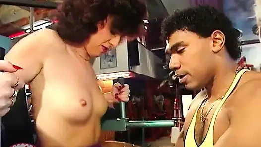 Классика табуированных фильмов: Бодистокеры