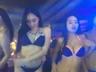 Thai Gogo Dance