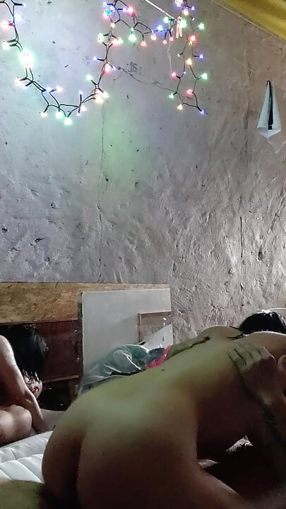 Làm tình trên mái nhà cz1