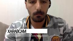 Jovem bandido árabe se masturbando para espectadores gays - gay árabe