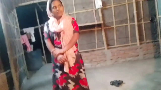 Indian House Wife Sex in Home