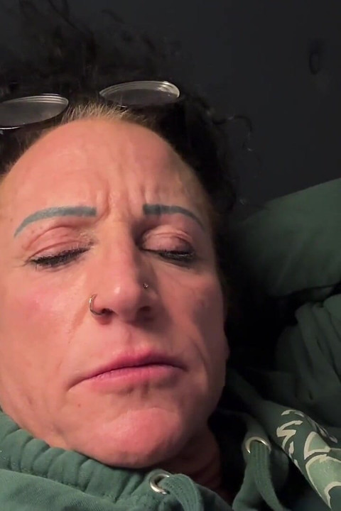Kandys Bedtime Sneezing