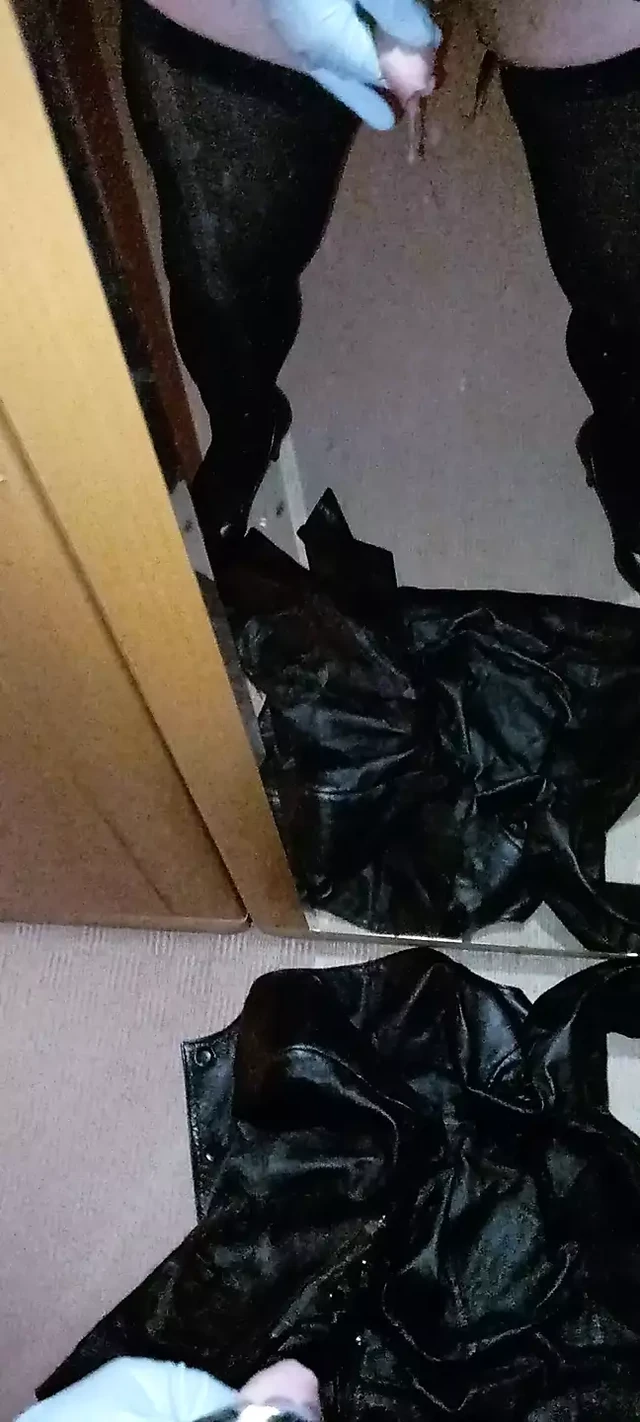 Cum on leather