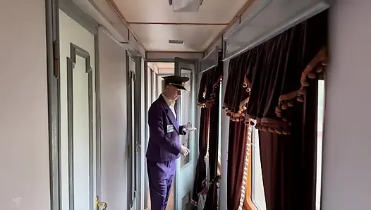 A lecherous train conductor served a passenger to the fullest – he received a powerful load of cum in his ass.