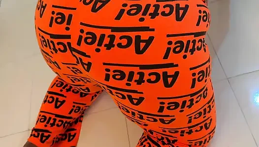 Ein schönes sexy zimmermädchen in Saudi-Arabien ficken