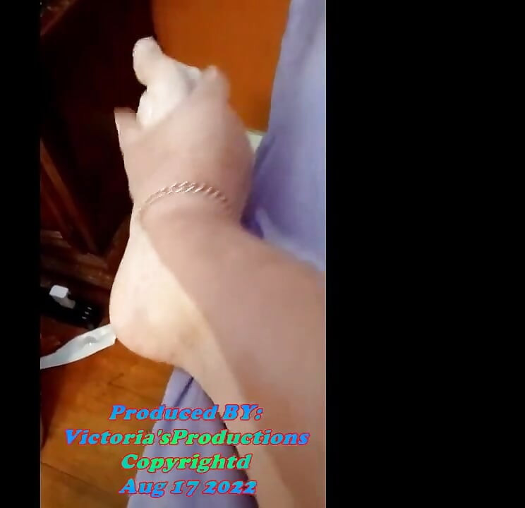 Добро утро, част 2, Pov лосион за грижа за пръстите на краката