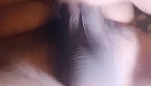Definately ti fa venire guardalo prima che scompare l'arrapata sborrata della sissy