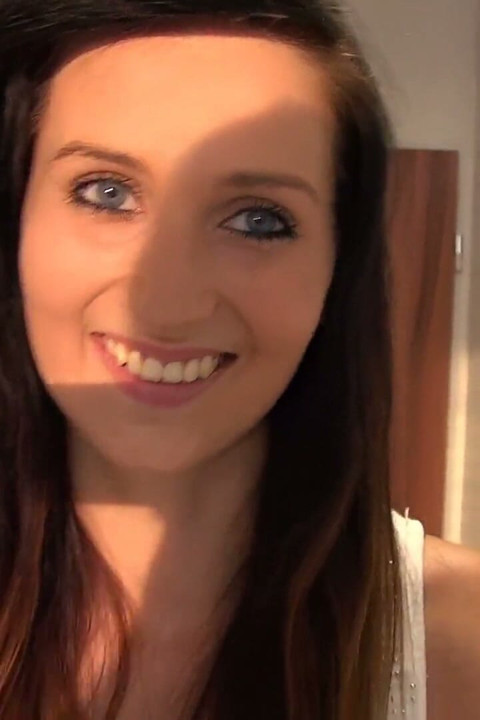 86 - 1 Babe Fucks for Creampie