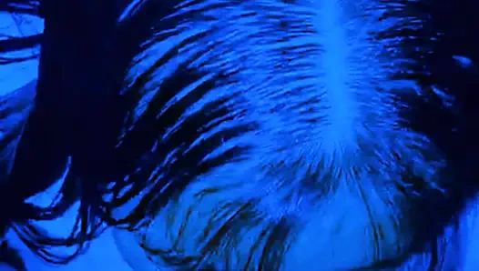 Друг моего мужа кончает мне на лицо