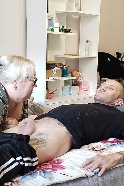 Girlfriend Sucks Out Every Last Drop of Cum