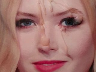 Cumtribute Ellie Bamber