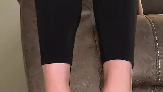 Ayak parmağı halkası ivy'nin ayaklarına aldırıyor