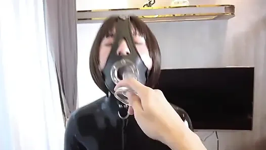 Mz29 - Pelatihan Kebugaran Gadis Dengan Lateks