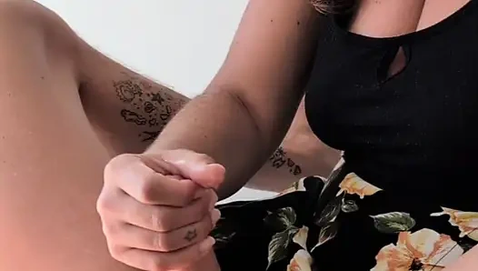 Hotwife storytime handjob