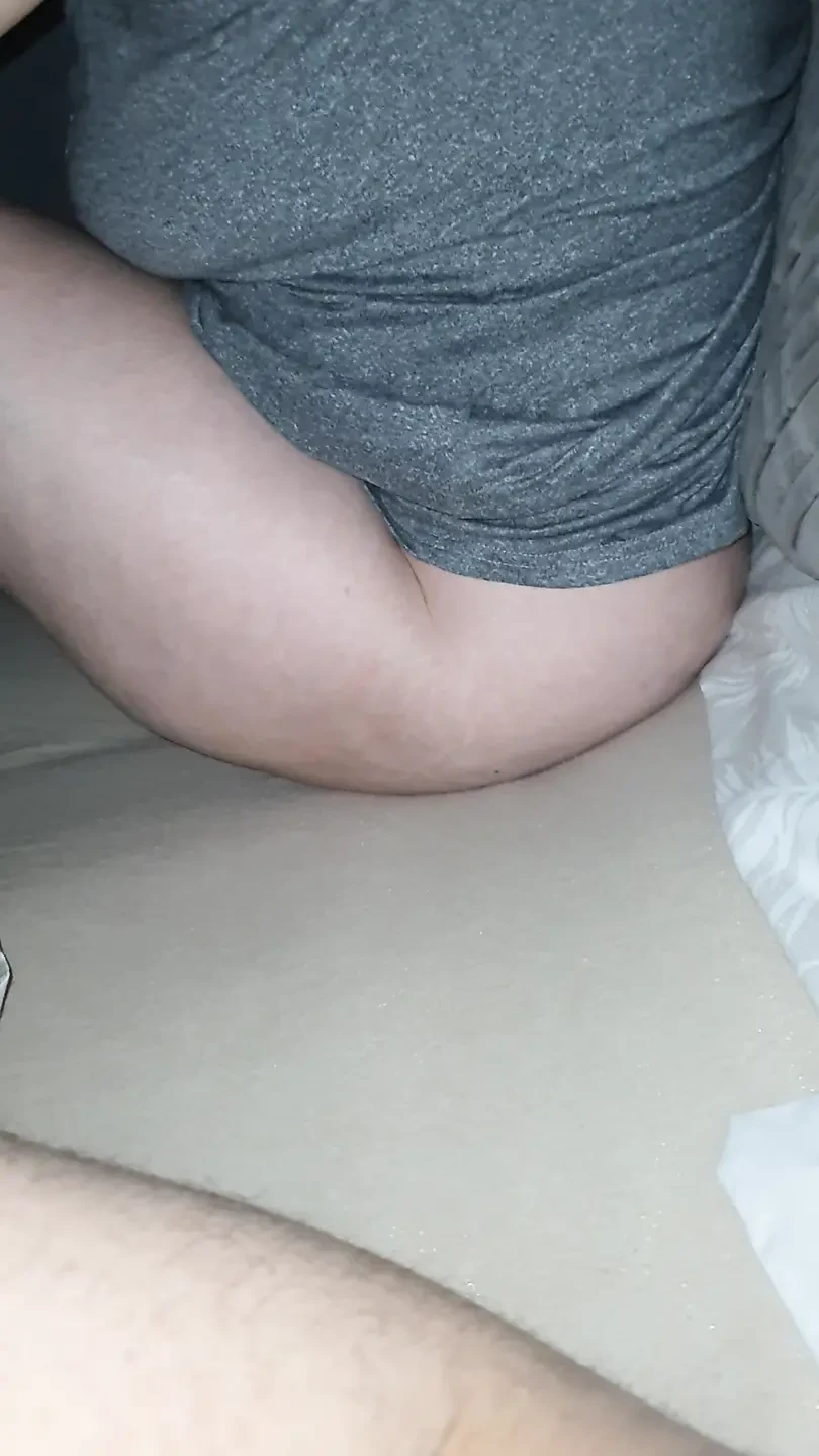 Roxy Bigtits1 - handjob,blowjob