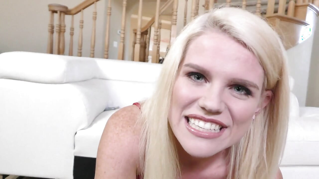 Blonde Beauty Nikki Sweet Gets Her BFF's Stepdad off