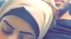 Hijab chica mamada