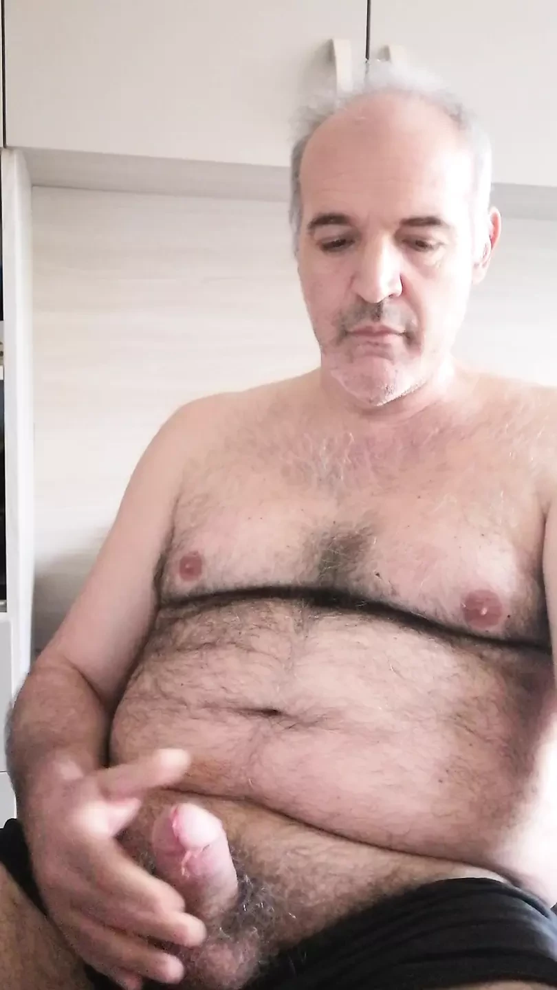 핫한 정자를 많이 가지고 마지막 사정하는 비공개 쇼