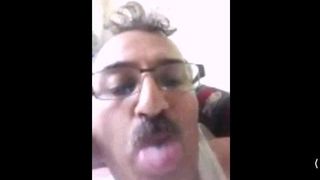 ecuadorian daddy wanking his cock
