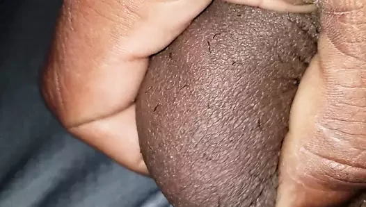 Mastürbasyon yapıyor