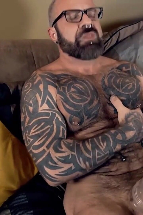 Barebackthathole Hairy inked Stepdaddy Marc Angelo masturbates