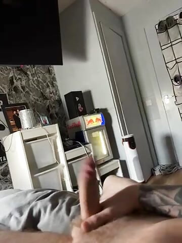 Reggeli fa! Fel kell ugrani