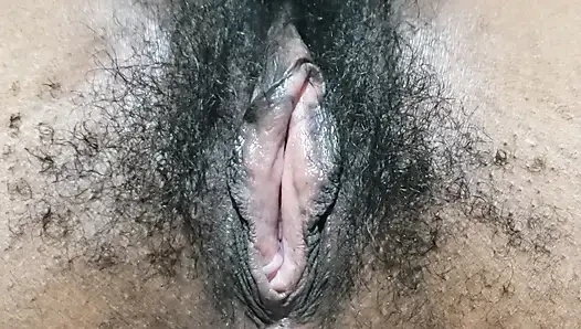 Hot Hairy MILF Pussy Close Up With Seductive Amateur Energy