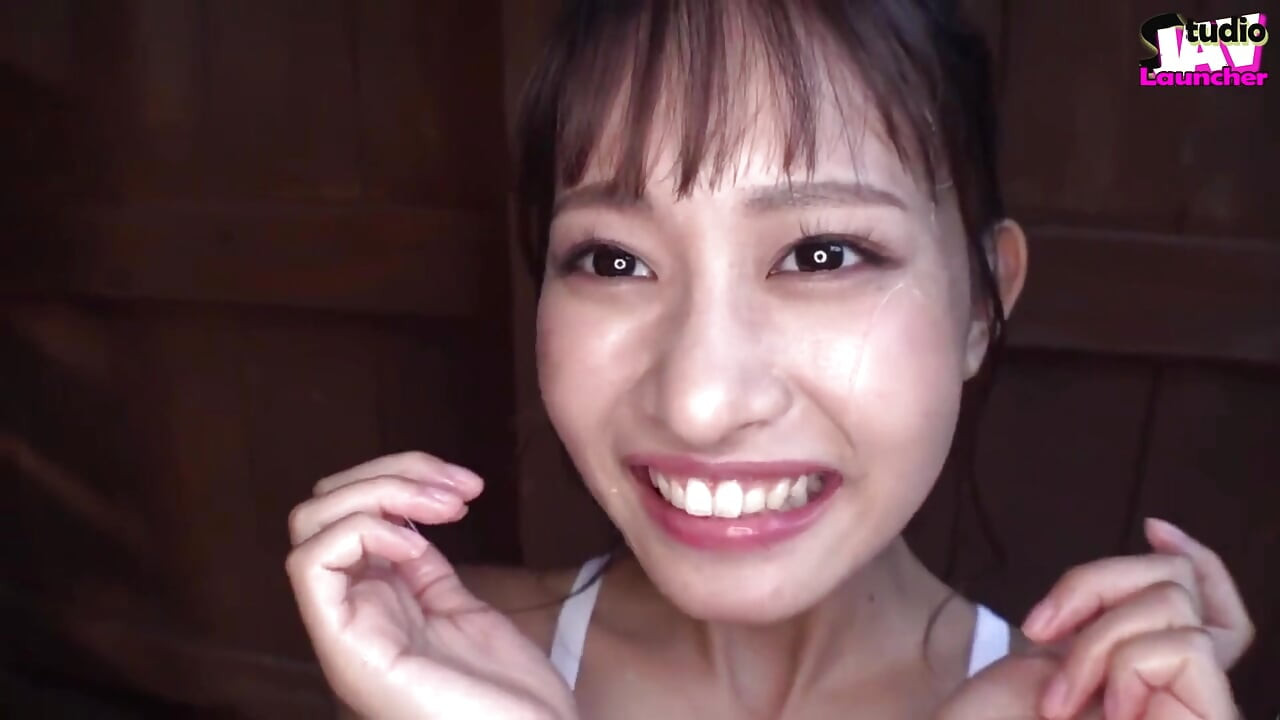 ソフトハロー―この甘いミューズがカメラの前で飲み物を締めくくる様子、どうやって耐えられるか 第2章