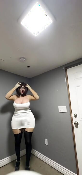 Am I a dirty slut ..?