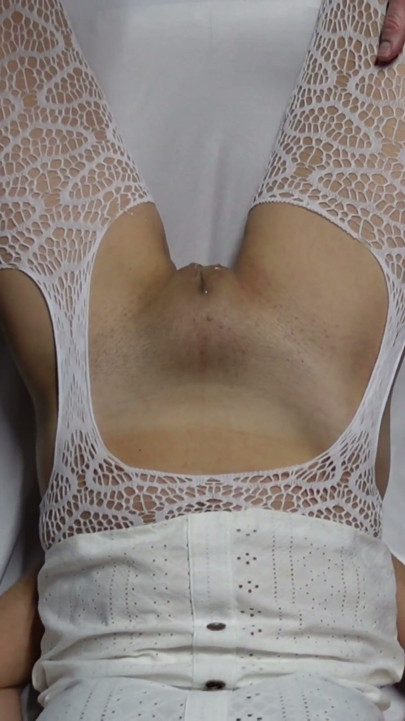 Quay phim nghiệp dư tự làm nóng bỏng âm đạo MILF nóng bỏng bằng hai tay