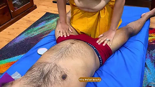 Tante seksi dengan besar dengan rok saree dan bra: pijat minyak untuk ayah tirinya