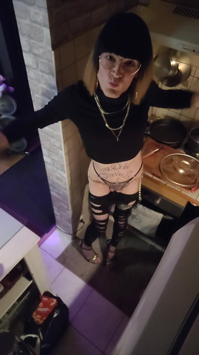 ⏱C⁴ [⁵mai²⁵](4) 💗WHoRE and HUNTING U