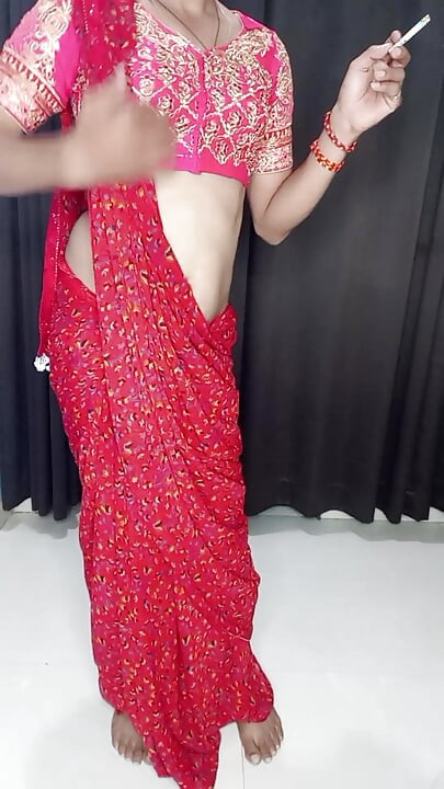 Gorgeous sexy red saree wearing like my stepmom sexy figur