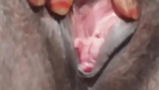 Yeni desi kadın oda turu yeni odada sikişiyor xxx