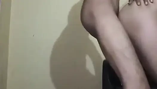 Hintli genç kız sevgilisi tarafından sikiliyor 3