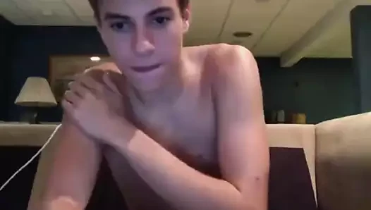 HOT CUTE BOY VERY SMOOTH