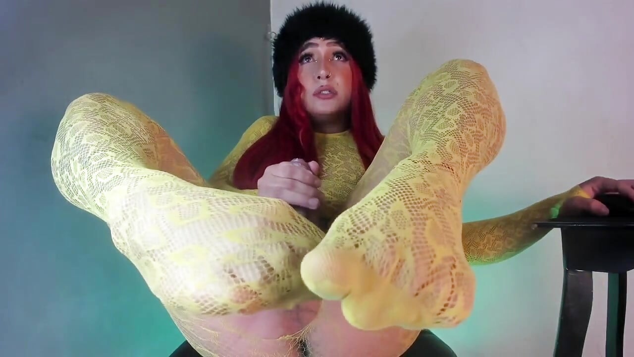 Mistress Aline Costa Humiliation and Facesitting with Bubble Ass
