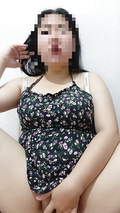 美しいカナリアガール、セクシーで誘惑的