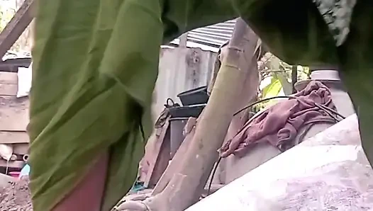 Kobita bhabi is very sexy. Out side show pussy.