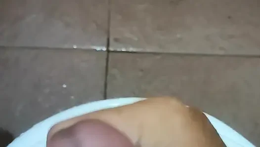 Yarağımı emmen için sana ihtiyacım var!