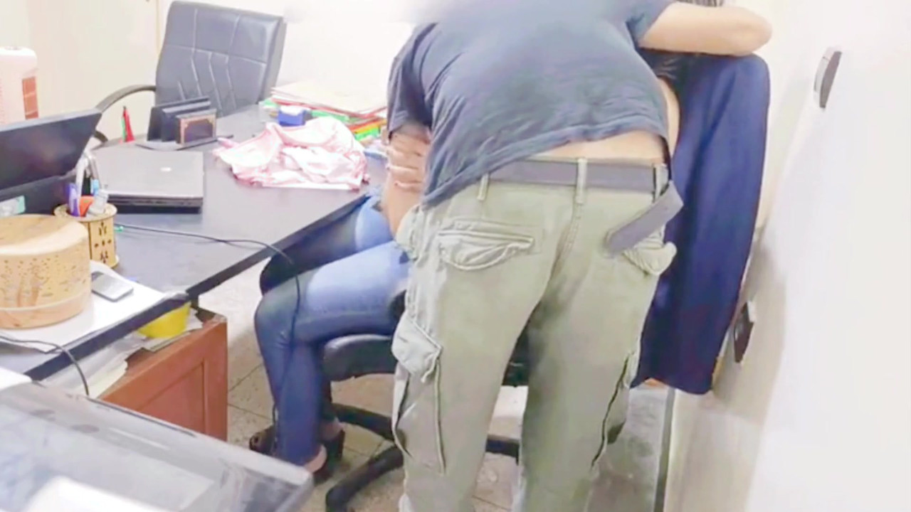 I finally got my coworker to fuck me in my office parte 3