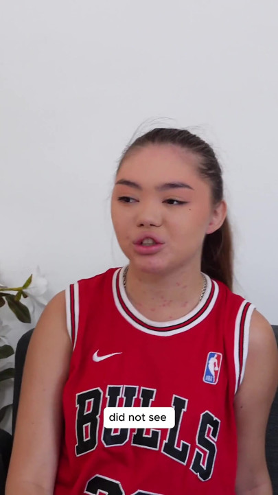 Queenie Kim, rimming ve erkek anüslere olan sevgi hakkında. Annilingus gösterisi. İncelemeler