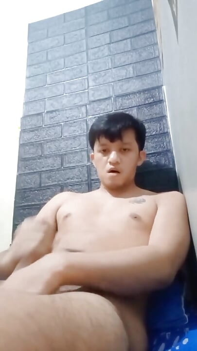 Horny Asian Twink Works His Hard Cock Until He Cums