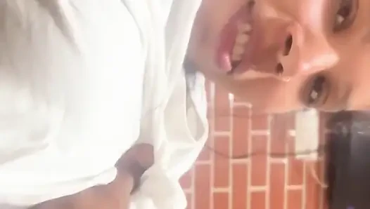 Her Boyfriend Fuck Her so Hard and She Scarm Loudly