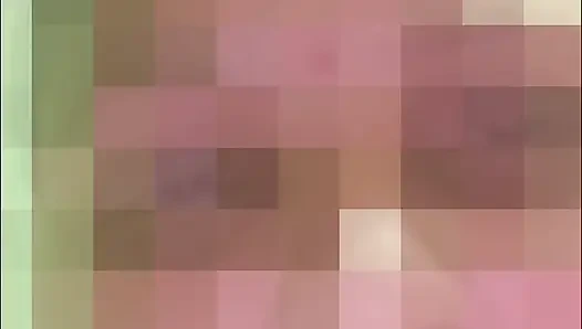 mamta bhabi ne chut main ungli kar ke pani nikali